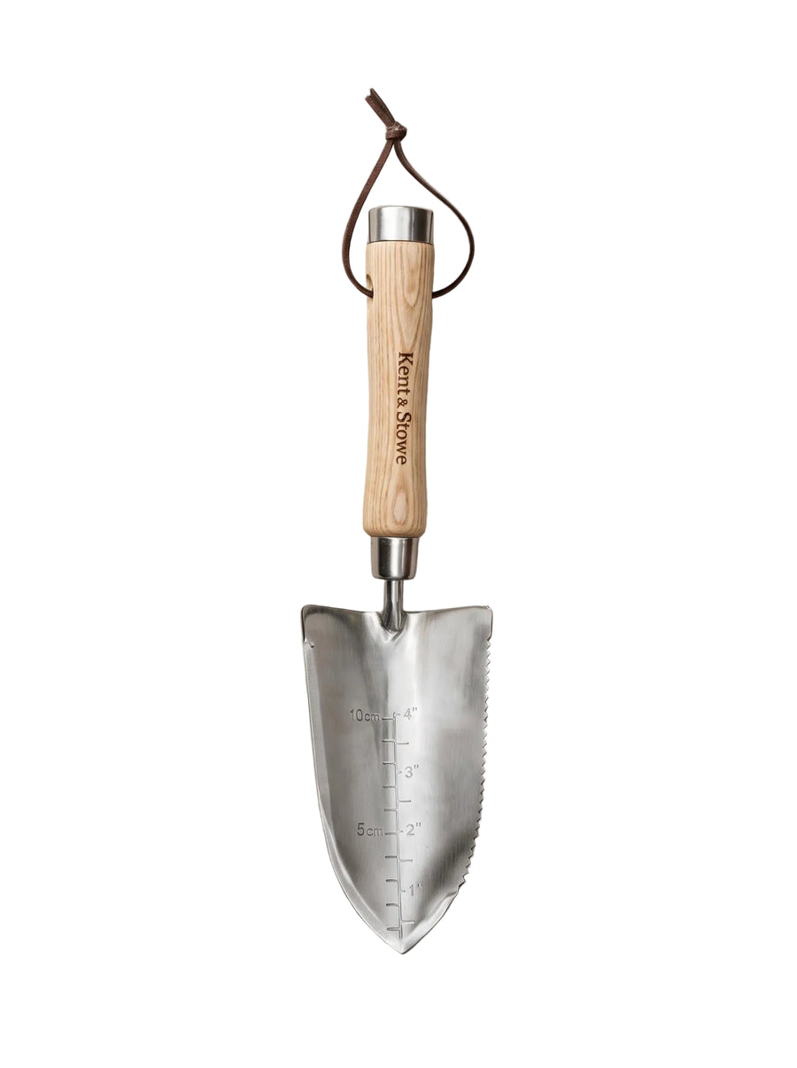 Digging and planting tools